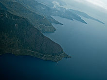 220px-LakeTobaSEShore.jpg